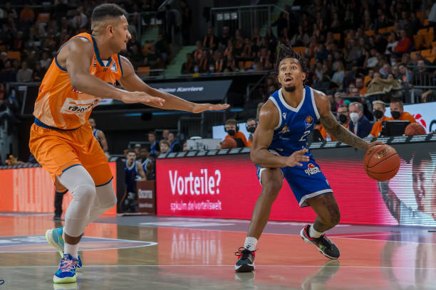 尔特马德的 尔特马德的