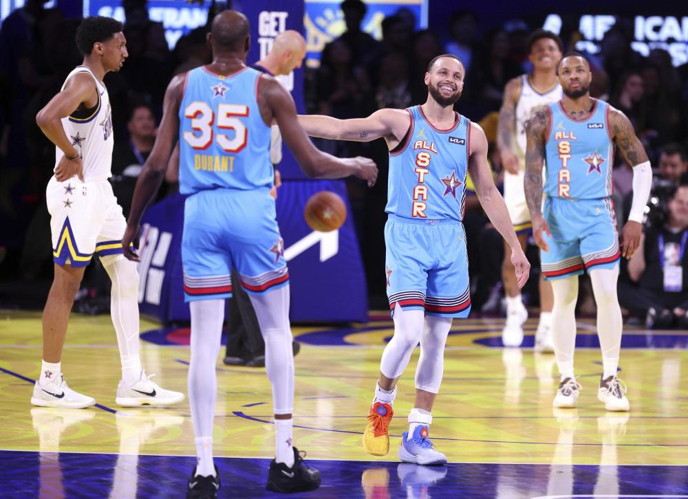 打进三粒风 打进三粒风